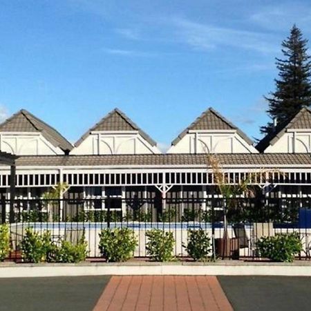 Lake Rotorua Hotel Экстерьер фото